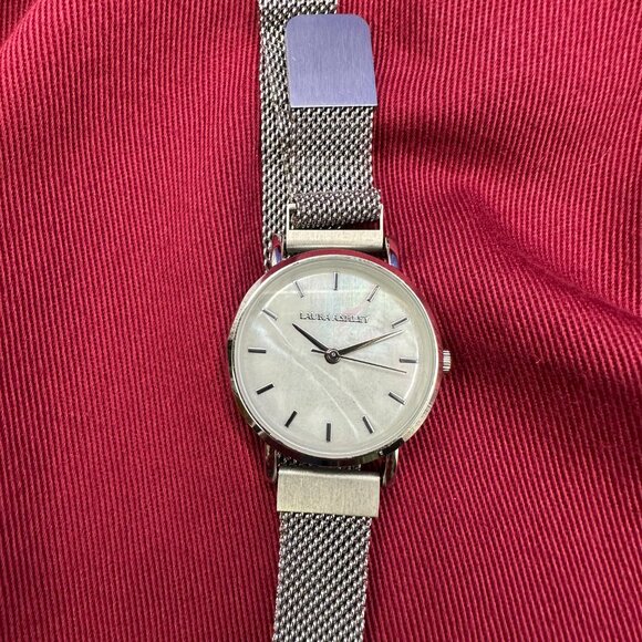 Laura Ashley Womens’ Silver-Tone Analog Watch. Mesh Band.  Fresh Battery main image 4